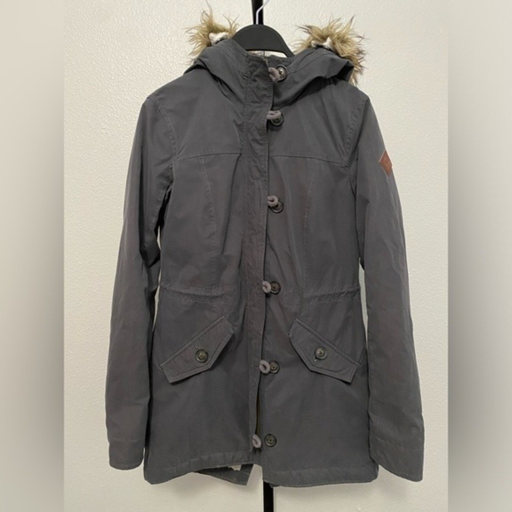 Hollister Women's Faux Fur Hood Sherpa Lined Heritage Parka Jacket XS Y2K Winter